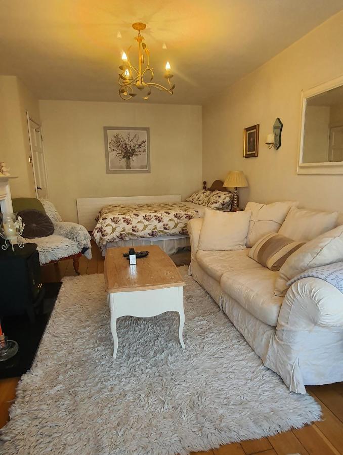 124 ,Castlelawn Heights, Headford Road Galway Homestay 外观 照片